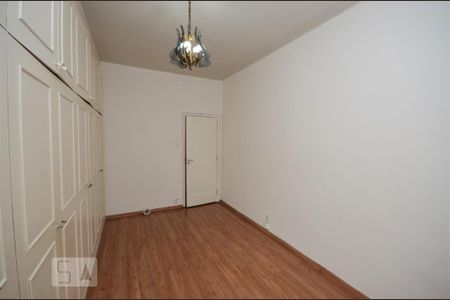 Apartamento à venda com 140m², 3 quartos e sem vagaQuarto 2