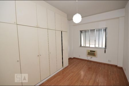Apartamento à venda com 140m², 3 quartos e sem vagaQuarto 3