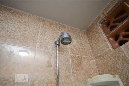 Apartamento à venda com 140m², 3 quartos e sem vagaChuveiro