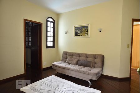 Casa de condomínio à venda com 330m², 4 quartos e 2 vagasHall Superior