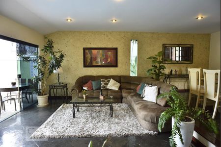 Sala de casa de condomínio à venda com 4 quartos, 330m² em Anil, Rio de Janeiro