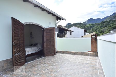 Casa de condomínio à venda com 330m², 4 quartos e 2 vagasVaranda da Suíte