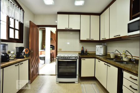 Cozinha de casa de condomínio à venda com 4 quartos, 330m² em Anil, Rio de Janeiro