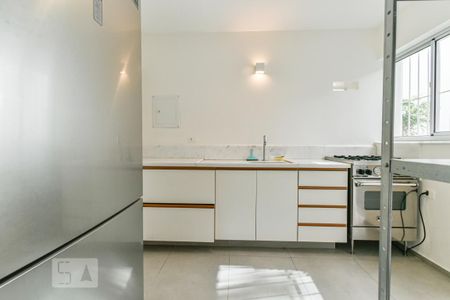 Casa para alugar com 120m², 3 quartos e 2 vagas Casa para alugar com 120m², 3 quartos e 2 vagasCozinha