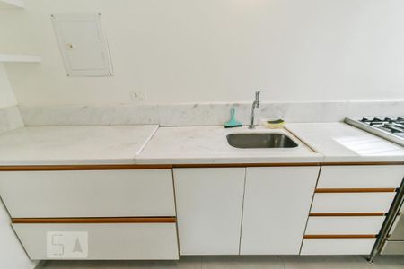Casa para alugar com 120m², 3 quartos e 2 vagas Casa para alugar com 120m², 3 quartos e 2 vagasCozinha