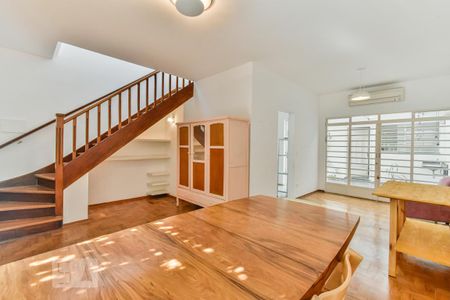 Sala de casa para alugar com 3 quartos, 120m² em Pinheiros, São Paulo