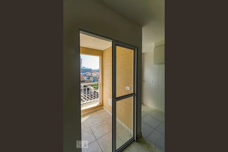 Varanda de apartamento para alugar com 2 quartos, 50m² em Vila Galvao, Guarulhos