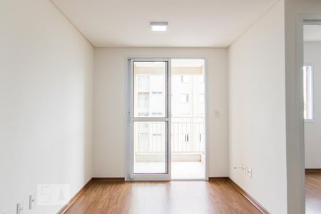 Sala de apartamento para alugar com 2 quartos, 56m² em Vila Floresta, Santo André