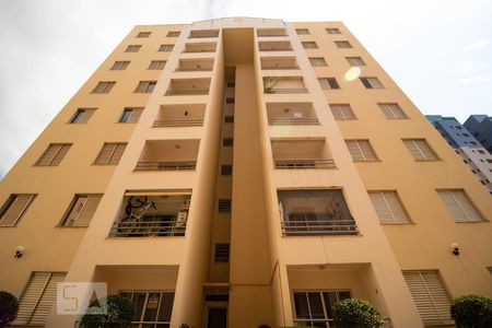 Apartamento para alugar com 79m², 3 quartos e 1 vagaFachada