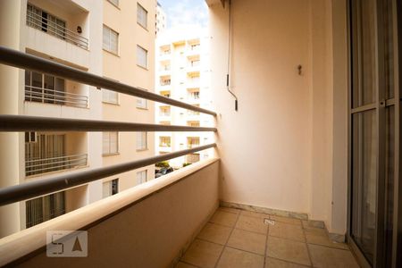 Apartamento para alugar com 79m², 3 quartos e 1 vagaSacada