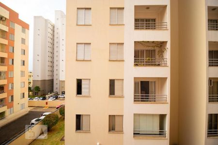 Apartamento para alugar com 79m², 3 quartos e 1 vagaVista do Quarto 02