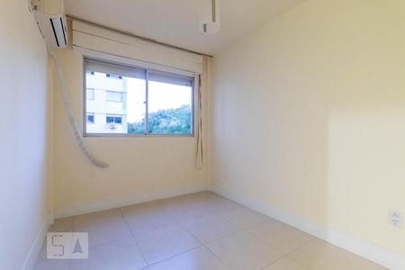 Quarto de apartamento para alugar com 1 quarto, 45m² em Camaquã, Porto Alegre