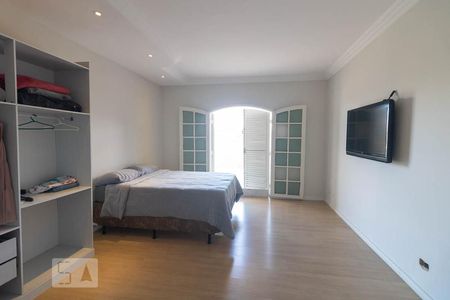 Casa à venda com 480m², 4 quartos e 6 vagasSuíte 3