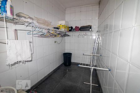 Casa à venda com 480m², 4 quartos e 6 vagasÁrea de Serviço