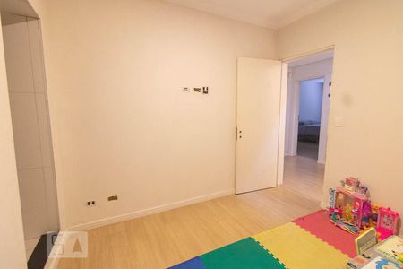 Casa à venda com 480m², 4 quartos e 6 vagasSuíte 1