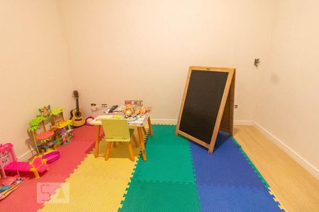 Casa à venda com 480m², 4 quartos e 6 vagasSuíte 1