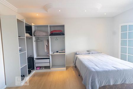 Casa à venda com 480m², 4 quartos e 6 vagasSuíte 3