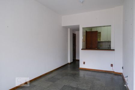 Apartamento à venda com 70m², 2 quartos e 1 vagaSala
