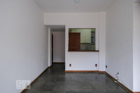 Apartamento à venda com 70m², 2 quartos e 1 vagaSala