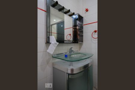 Apartamento à venda com 70m², 2 quartos e 1 vagaBanheiro