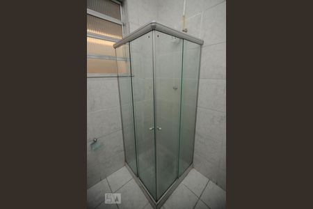 Apartamento à venda com 70m², 2 quartos e sem vagaBanheiro