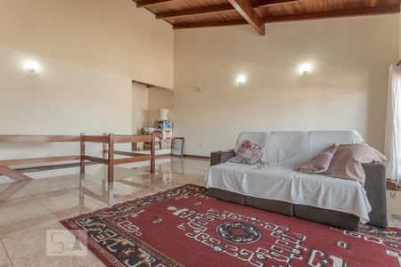 Sala 1 de casa à venda com 3 quartos, 40m² em Vila Ipiranga, Porto Alegre