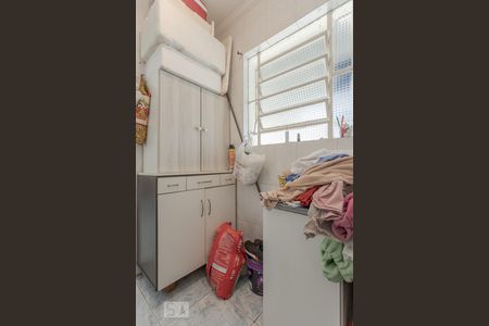 Casa à venda com 40m², 3 quartos e 3 vagasÁrea de Serviço