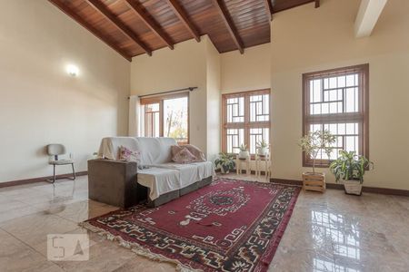 Sala 1 de casa à venda com 3 quartos, 40m² em Vila Ipiranga, Porto Alegre