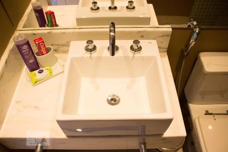 Apartamento para alugar com 69m², 2 quartos e 1 vagaBanheiro da Suíte