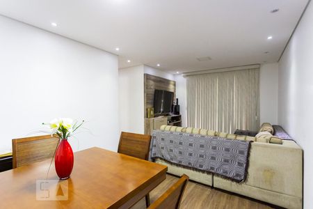 Sala de apartamento para alugar com 3 quartos, 82m² em Jardim das Vertentes, São Paulo