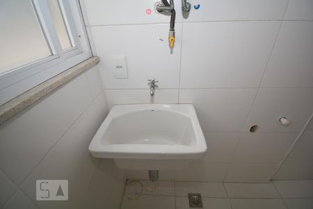 Apartamento à venda com 57m², 2 quartos e 1 vagaCozinha e Área de Serviço