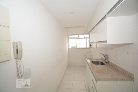 Apartamento à venda com 57m², 2 quartos e 1 vagaCozinha e Área de Serviço