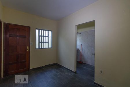 Casa de Condomínio para alugar com 1 quarto, 37m² em Parque Independência, São Paulo