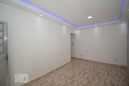 Sala de casa para alugar com 2 quartos, 70m² em Madureira, Rio de Janeiro