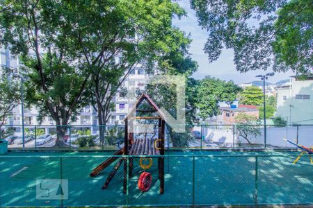 Apartamento para alugar com 54m², 2 quartos e 1 vaga Apartamento para alugar com 54m², 2 quartos e 1 vagaÁrea comum Parquinho