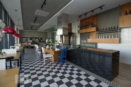 Apartamento à venda com 63m², 2 quartos e 1 vaga Apartamento à venda com 63m², 2 quartos e 1 vagaÁrea comum - Salão de festas