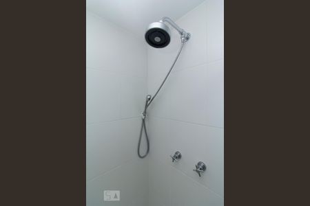 Apartamento à venda com 63m², 2 quartos e 1 vaga Apartamento à venda com 63m², 2 quartos e 1 vagaDetalhe Banheiro Corredor