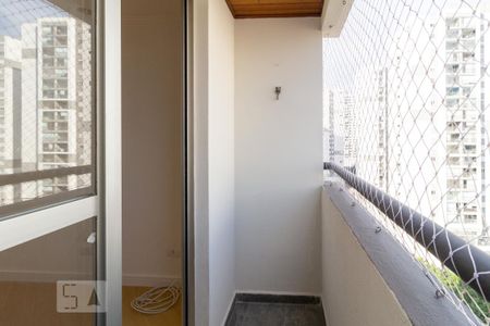Apartamento à venda com 55m², 2 quartos e 1 vaga Apartamento à venda com 55m², 2 quartos e 1 vagaSacada