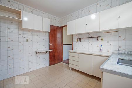 Casa à venda com 160m², 3 quartos e 2 vagasCozinha
