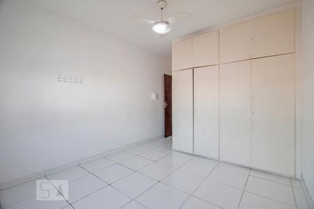 Casa à venda com 160m², 3 quartos e 2 vagasQuarto 2