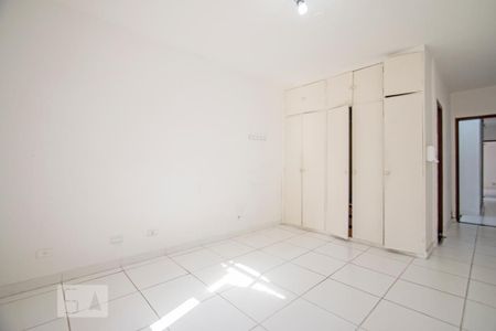 Casa à venda com 160m², 3 quartos e 2 vagasSuite