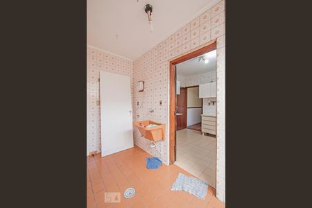 Casa à venda com 160m², 3 quartos e 2 vagasLavanderia