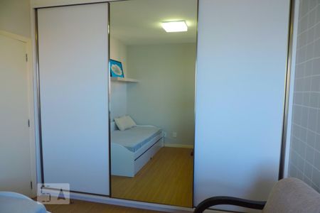 Apartamento para alugar com 80m², 2 quartos e 1 vagaQuarto 2- Armarios