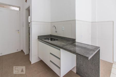 Cozinha de kitnet/studio para alugar com 1 quarto, 31m² em Centro, São Paulo