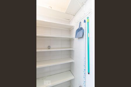 Apartamento para alugar com 70m², 2 quartos e 1 vagaDispensa