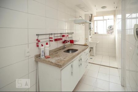 Apartamento à venda com 48m², 2 quartos e 1 vagaCozinha