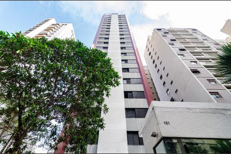 Apartamento para alugar com 60m², 2 quartos e 2 vagasFachada