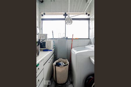 Apartamento para alugar com 60m², 2 quartos e 2 vagasÁrea de serviço