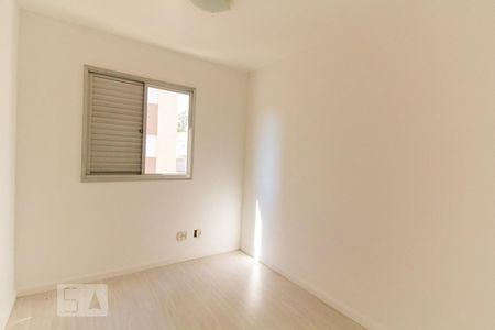 Quarto 2 de apartamento para alugar com 3 quartos, 58m² em Vila Pereira Barreto, São Paulo