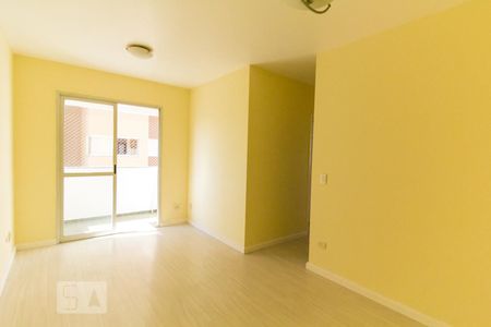 Sala de apartamento para alugar com 3 quartos, 58m² em Vila Pereira Barreto, São Paulo
